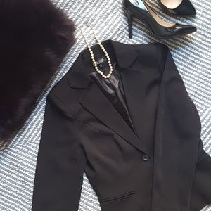 Kouer Tailored Black Blazer